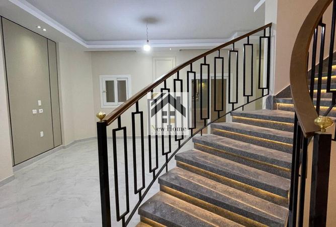 8366080 - صورة العقار 3