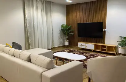 Apartment - 2 Bedrooms - 3 Bathrooms for rent in Garden Residence - Hyde Park - New Cairo City - Cairo