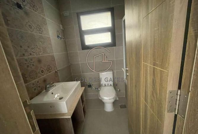 8464886 - Property Image 3