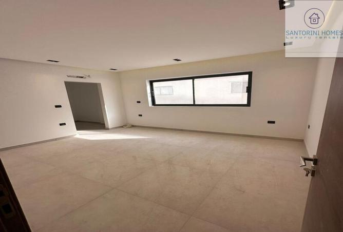 8120279 - Property Image 3