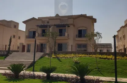فيلا - 3 غرف نوم - 3 حمامات للبيع في پريڤادو - مدينتي - القاهرة