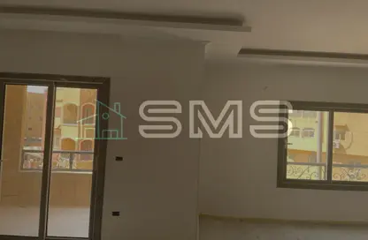 Apartment - 3 Bedrooms - 2 Bathrooms for rent in Mohamed Naguib Axis - Abou El Houl - New Cairo City - Cairo