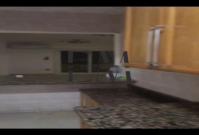 8233558 - صورة العقار 3