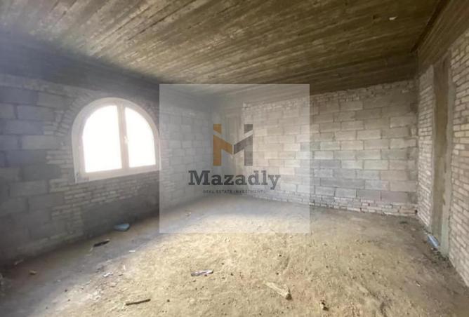 8184375 - Property Image 2