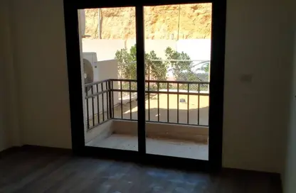 Apartment - 2 Bedrooms - 2 Bathrooms for rent in Moon Residences - Fifth Square - The 5th Settlement - New Cairo City - Cairo