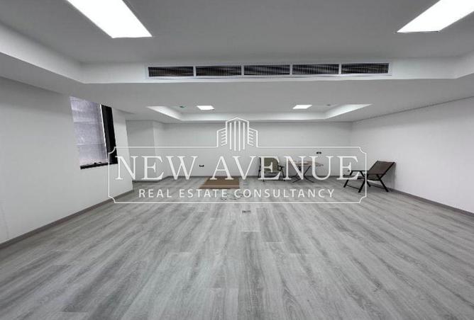 8301329 - Property Image 2