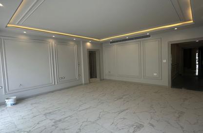 Apartment - 2 Bedrooms - 2 Bathrooms for rent in Lake View Residence - 5th Settlement Compounds - The 5th Settlement - New Cairo City - Cairo