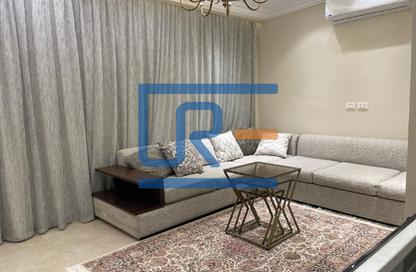 (بنتهاوس  (روف - 3 غرف نوم - 3 حمامات للايجار في مون ريزيدنس - فيفث سكوير - التجمع الخامس - مدينة القاهرة الجديدة - القاهرة