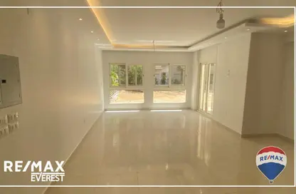 شقة - 2 غرف نوم - 2 حمامات للبيع في أكتوبر بلازا - كمبوندات 6 أكتوبر - مدينة 6 أكتوبر - الجيزة