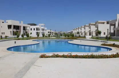Townhouse - 4 Bedrooms - 4 Bathrooms for sale in Lake West - Sheikh Zayed Compounds - Sheikh Zayed City - Giza