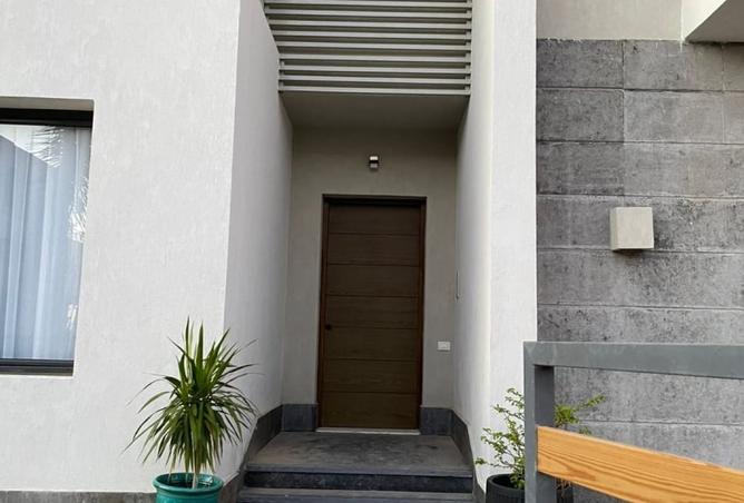 8323446 - Property Image 2