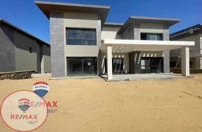 Villa - 5 Bedrooms - 4 Bathrooms for sale in Swan Lake Residence - 5th Settlement Compounds - The 5th Settlement - New Cairo City - Cairo