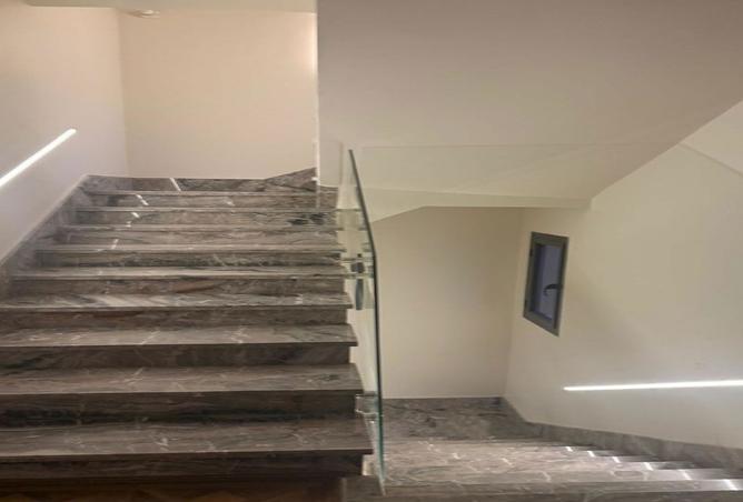 8312699 - Property Image 3