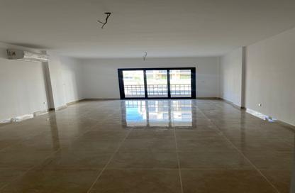 شقة - 3 غرف نوم - 3 حمامات للايجار في مون ريزيدنس - فيفث سكوير - التجمع الخامس - مدينة القاهرة الجديدة - القاهرة