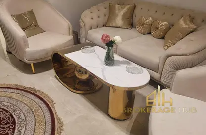 شقة - 3 غرف نوم - 2 حمامات للايجار في مون ريزيدنس - فيفث سكوير - التجمع الخامس - مدينة القاهرة الجديدة - القاهرة