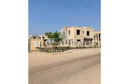فيلا - 5 غرف نوم - 5 حمامات للبيع في ايفي - طريق مصر اسكندرية الصحراوي - الجيزة