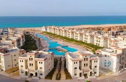 فيلا - 5 غرف نوم - 4 حمامات للبيع في لا سيرينا - قسم الضبعة - الساحل الشمالي