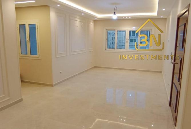 8028391 - Property Image 3