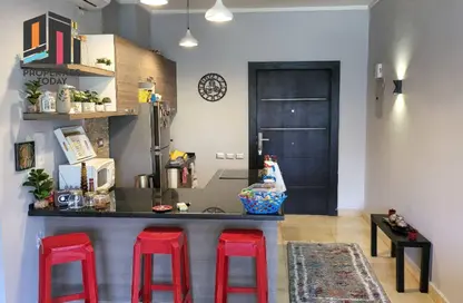 Apartment - 2 Bedrooms - 1 Bathroom for rent in The Village - South Investors Area - New Cairo City - Cairo