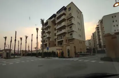 شقة - 3 غرف نوم - 4 حمامات للايجار في فورتين جولف ريزيدنس - اب تاون كايرو - المقطم - القاهرة