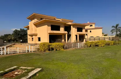 Villa - 6 Bedrooms - 6 Bathrooms for sale in Madinaty - Cairo