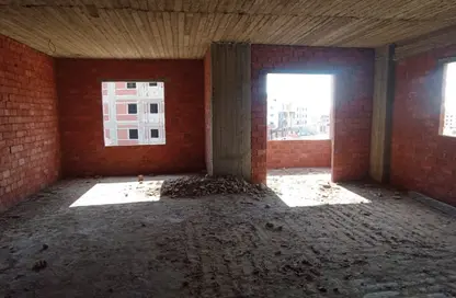 Apartment - 3 Bedrooms - 1 Bathroom for sale in 2nd District - Obour City - Qalyubia