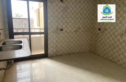 Office Space - Studio - 3 Bathrooms for rent in Al Tayaran St. - Manteqet Al Cinema - Nasr City - Cairo