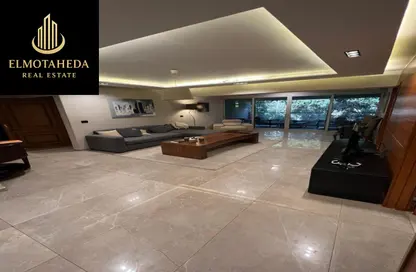 شقة - 2 غرف نوم - 2 حمامات للايجار في ميدان دجله - دجلة - حي المعادي - القاهرة