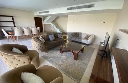 Villa - 5 Bedrooms - 5 Bathrooms for sale in Lake View Residence - 5th Settlement Compounds - The 5th Settlement - New Cairo City - Cairo