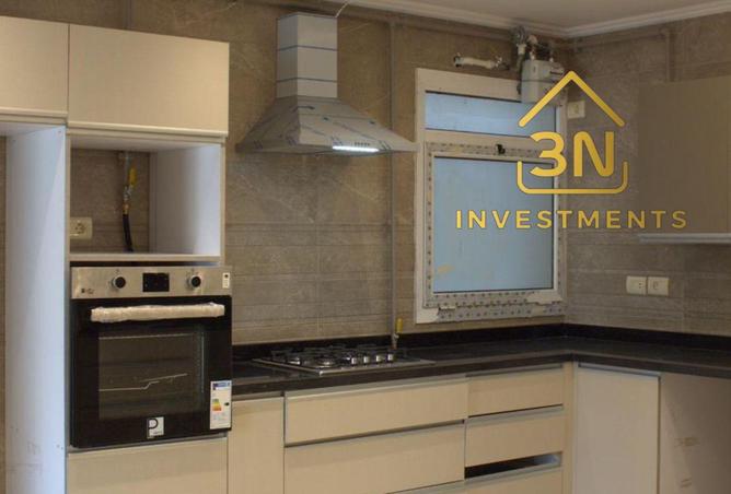 8234197 - Property Image 3