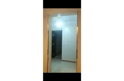 شقة - 2 غرف نوم - 1 حمام للبيع في حدائق الاهرام - الجيزة