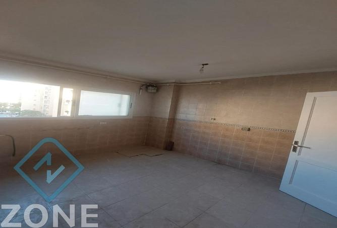 8202319 - Property Image 3