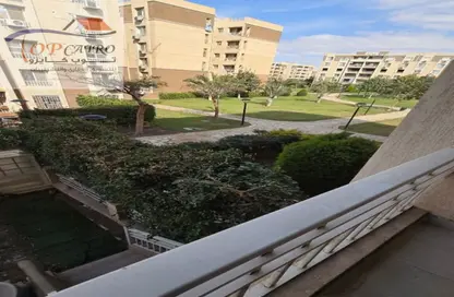 Apartment - 2 Bedrooms - 2 Bathrooms for sale in Madinaty - Cairo