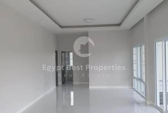 8487106 - Property Image 2