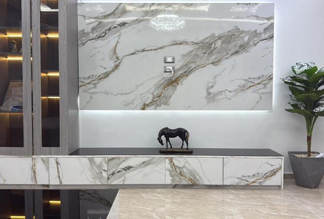 8275952 - Property Main Image