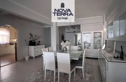 Apartment - 3 Bedrooms - 2 Bathrooms for sale in Al Hekma St. - Sheikh Zayed City - Giza