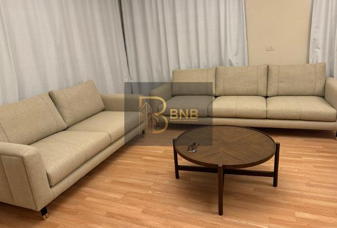 8318995 - Property Image 3