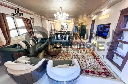 Apartment - 3 Bedrooms - 3 Bathrooms for sale in Sidi Beshr - Hay Awal El Montazah - Alexandria