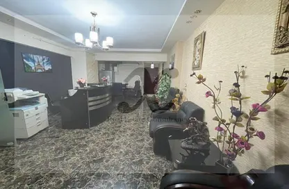 Apartment - 4 Bedrooms - 2 Bathrooms for sale in Janaklees - Hay Sharq - Alexandria