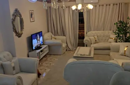 شقة - 3 غرف نوم - 2 حمامات للايجار في مدينة الخمائل - كمبوندات الشيخ زايد - الشيخ زايد - الجيزة