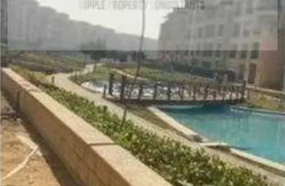 Apartment - 2 Bedrooms - 3 Bathrooms for sale in Stone Residence - 5th Settlement Compounds - The 5th Settlement - New Cairo City - Cairo