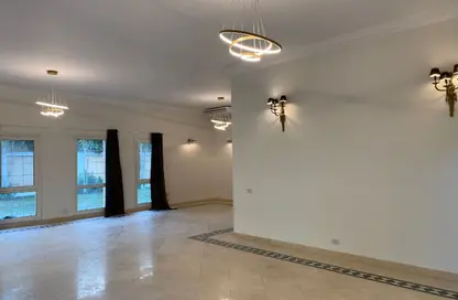 فيلا - 4 غرف نوم - 4 حمامات للايجار في الشويفات - كمبوندات التجمع الخامس - التجمع الخامس - مدينة القاهرة الجديدة - القاهرة