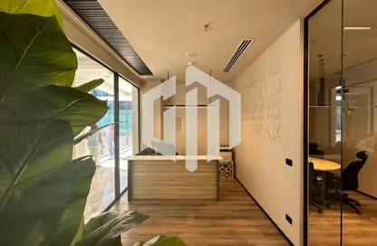 Office Space - Studio - 2 Bathrooms for sale in 90 Street - The 5th Settlement - New Cairo City - Cairo
