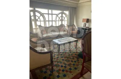 Apartment - 3 Bedrooms - 3 Bathrooms for sale in Al Shaikh Ali Abd El Razek St. - El Hegaz Square - El Nozha - Cairo
