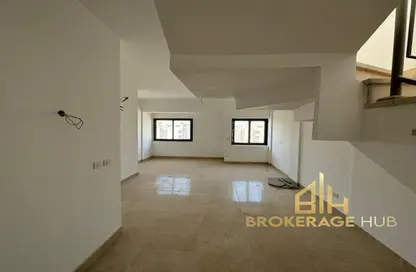 Penthouse - 3 Bedrooms - 3 Bathrooms for sale in Moon Residences - Fifth Square - The 5th Settlement - New Cairo City - Cairo