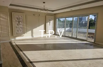 Villa - 6 Bedrooms - 5 Bathrooms for rent in Hyde Park - New Cairo City - Cairo