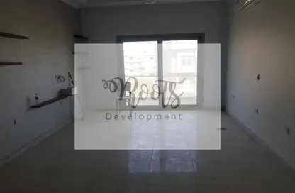 (بنتهاوس  (روف - 2 غرف نوم - 2 حمامات للايجار في جاليريا  مون فالى - المستثمرين الجنوبية - مدينة القاهرة الجديدة - القاهرة