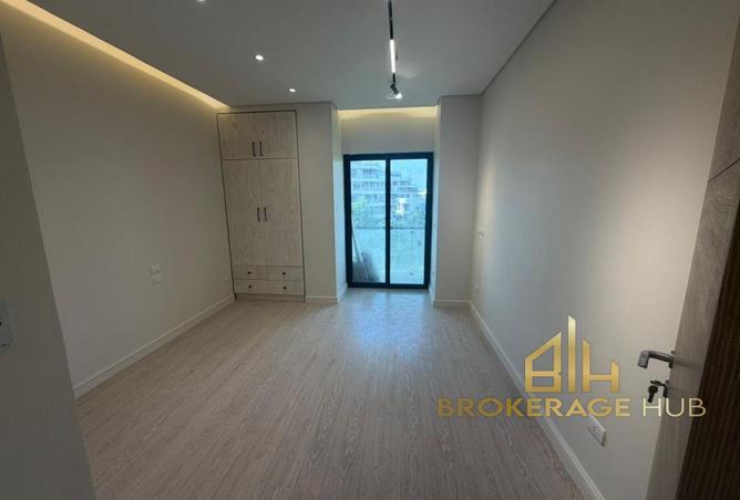 8353229 - Property Image 2