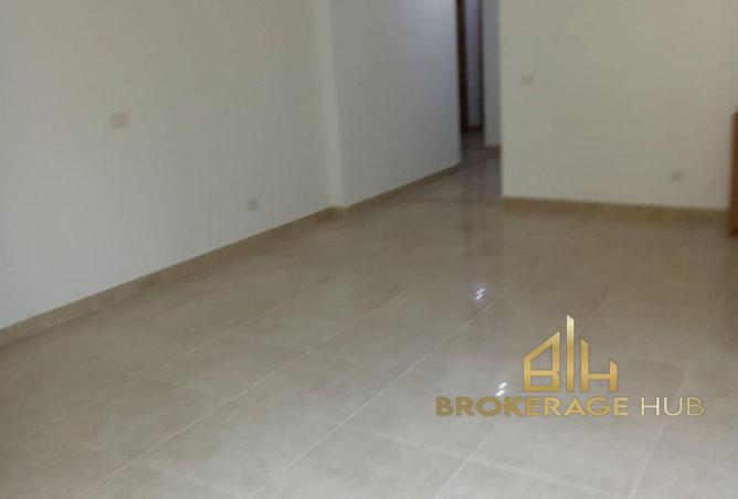 8413713 - Property Main Image