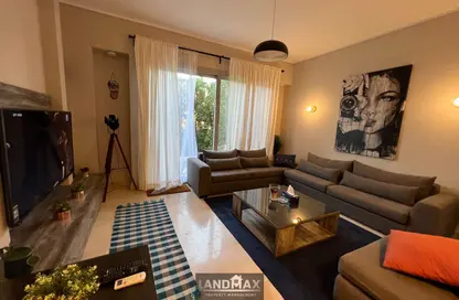 شقة - غرفة نوم - 1 حمام للايجار في فيلدج جيت - المستثمرين الجنوبية - مدينة القاهرة الجديدة - القاهرة